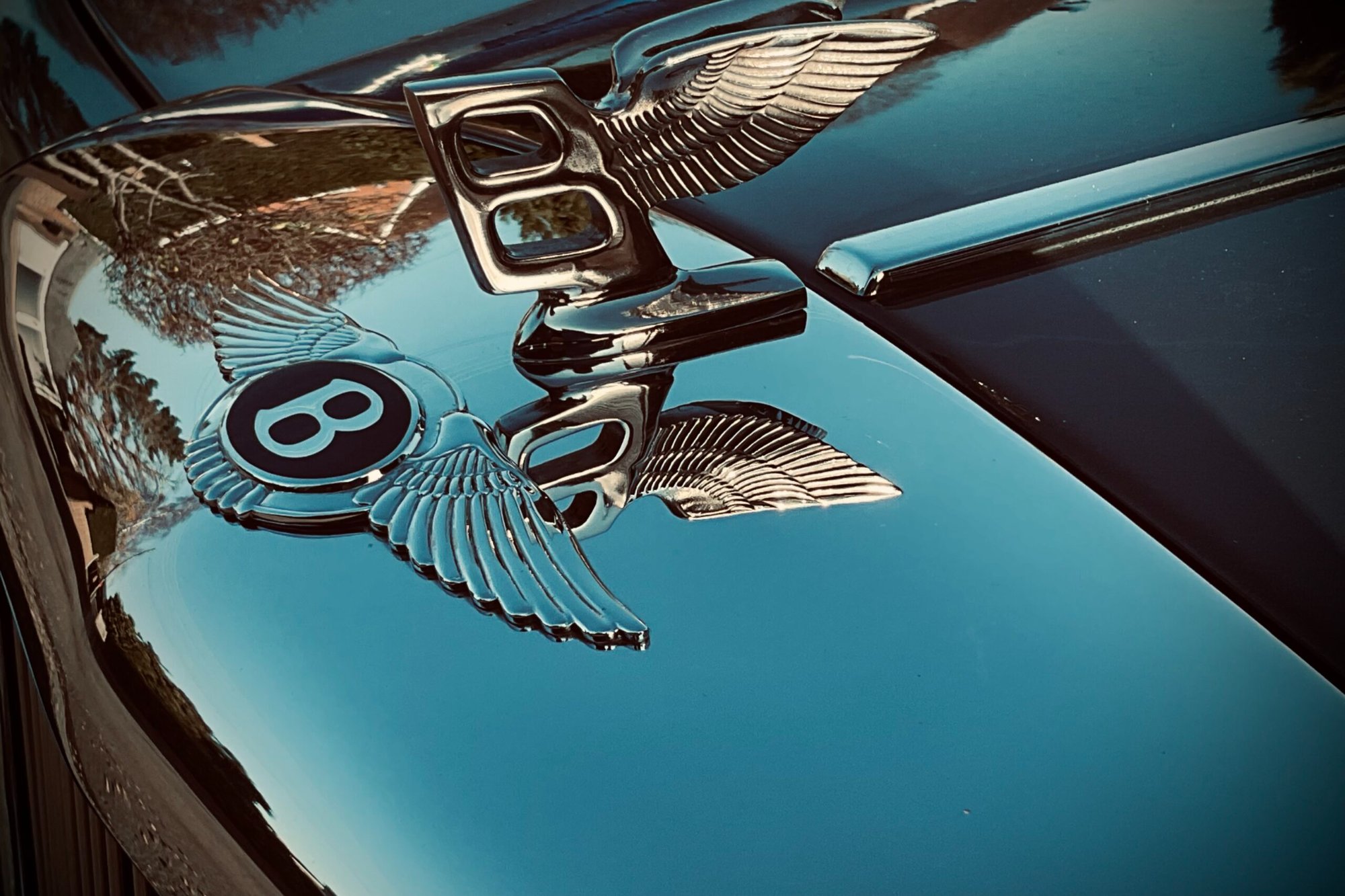 1992 Bentley Mulsanne S in Forest Green - classic wedding car hire East Sussex