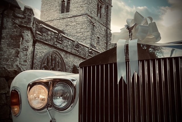 Spirit of Ecstasy mascot close-up